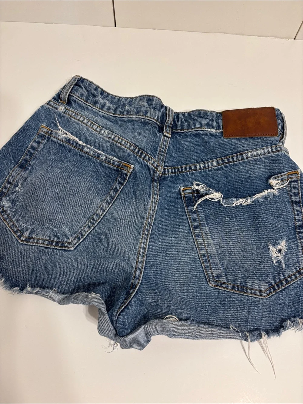 Zara Cutoff Denim Shorts - 4